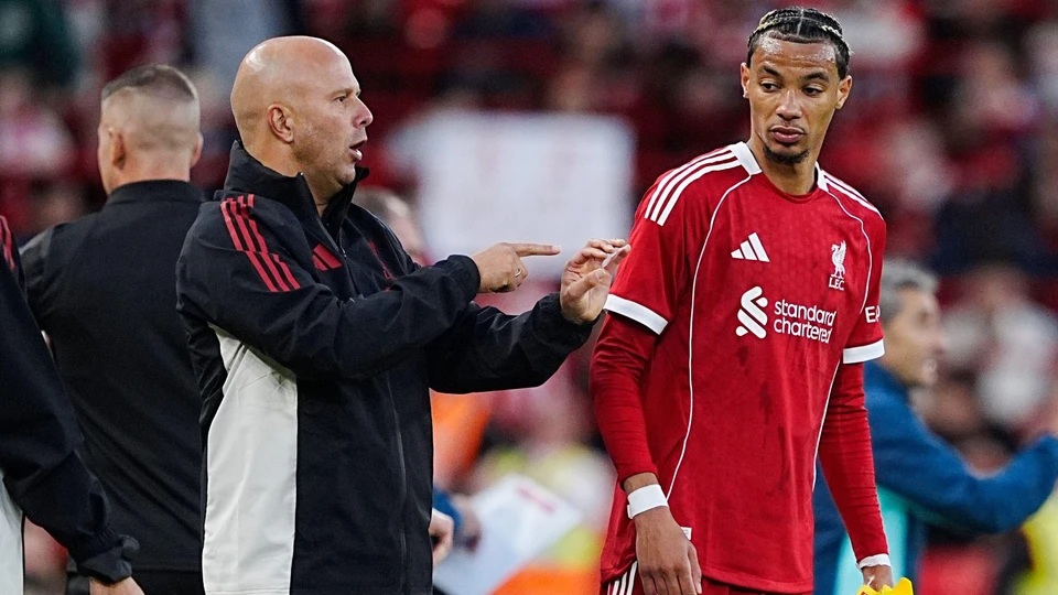 阿尔内·斯洛特