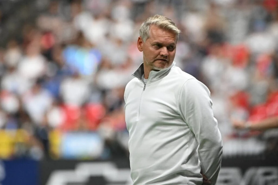 布拉德利·卡内尔