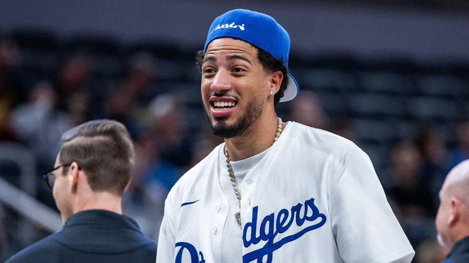 泰瑞斯·哈利伯顿