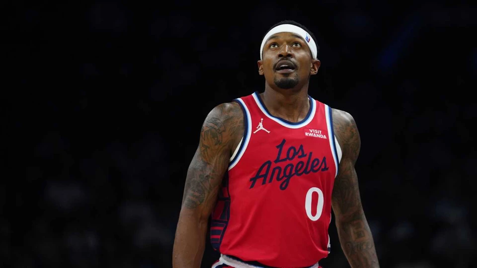 布拉德利·比尔