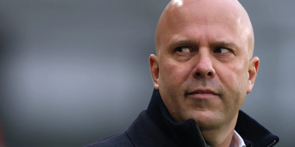 阿尔内·斯洛特