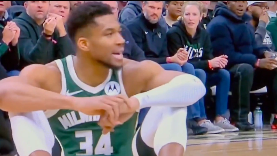 扬尼斯·阿德托昆博