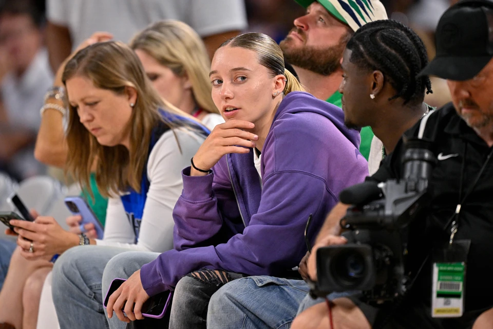 佩奇·布克尔斯