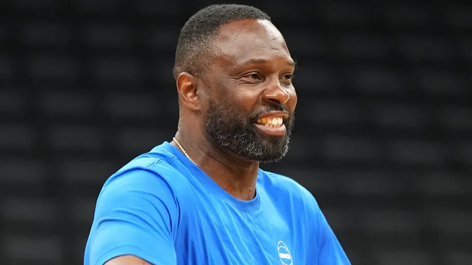 达雷尔·阿姆斯特朗