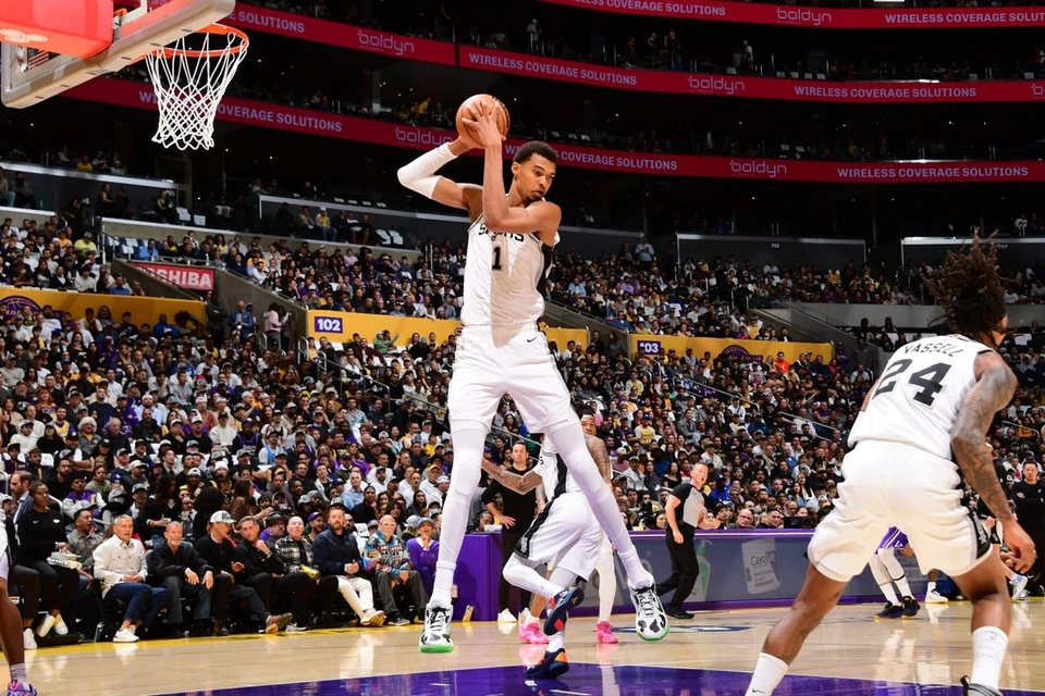 维克托·文班亚马