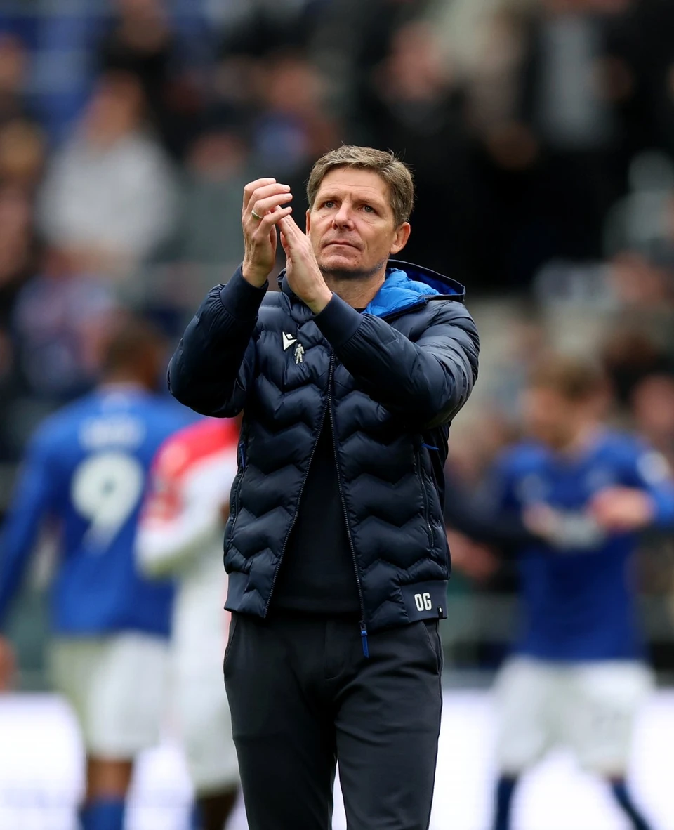 奥利弗·格拉斯纳