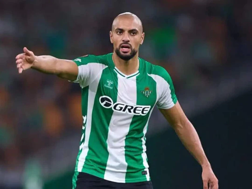 索菲扬·阿姆拉巴特