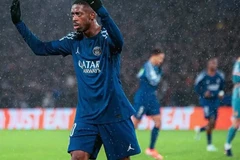 奥斯曼·登贝莱