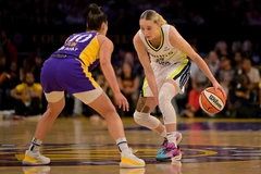 佩奇·布克尔斯