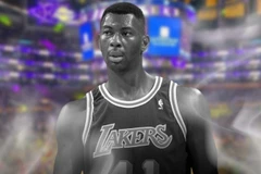 埃尔登·坎贝尔