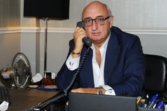 乔纳森·巴内特