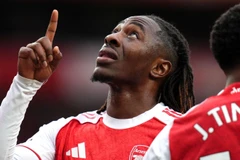 埃贝雷奇·埃泽