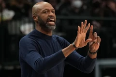 达雷尔·阿姆斯特朗